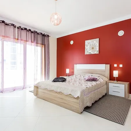 Dream House Apartment *